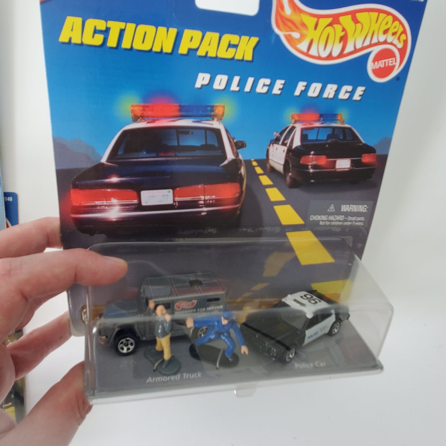1996 Hot Wheels Action Pack Police Force Armored Truck Robbery