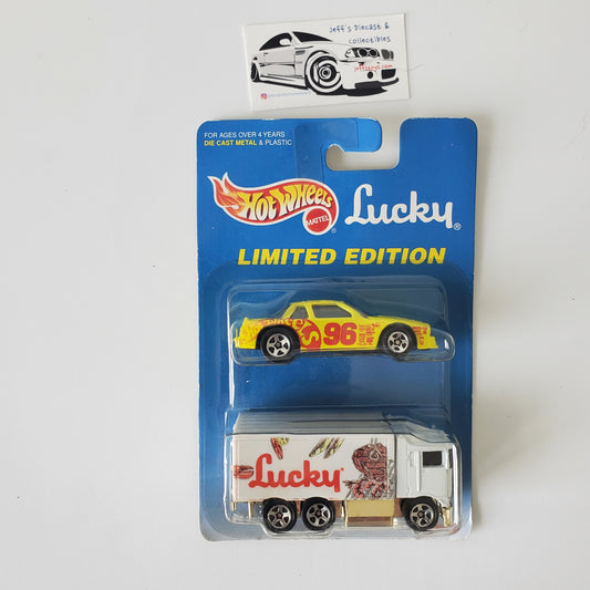 1996 Hot Wheels Buick Stocker Lucky Hiway Hauler 2 Pack