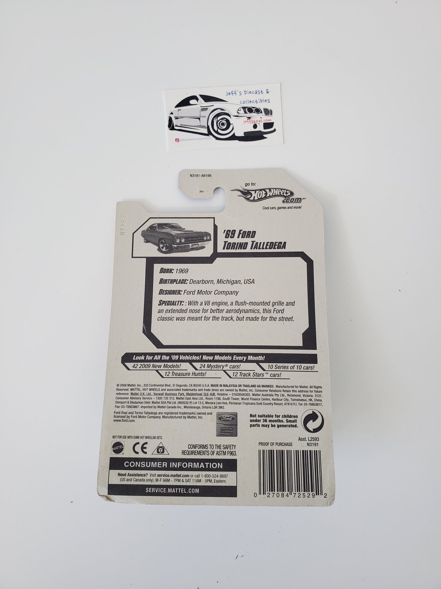 2009 Hot Wheels '69 Ford Torino Talladega #19