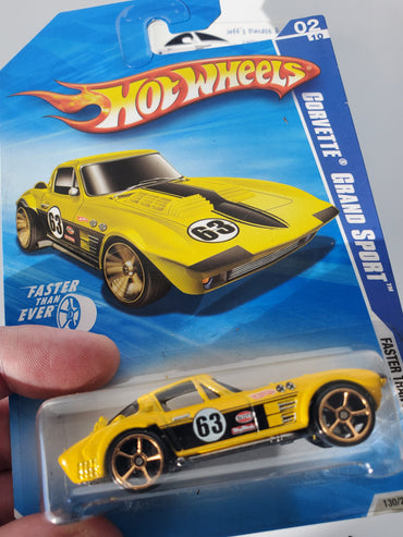 2010 Hot Wheels Corvette Grand Sport #130 Faster Than Ever Yellow