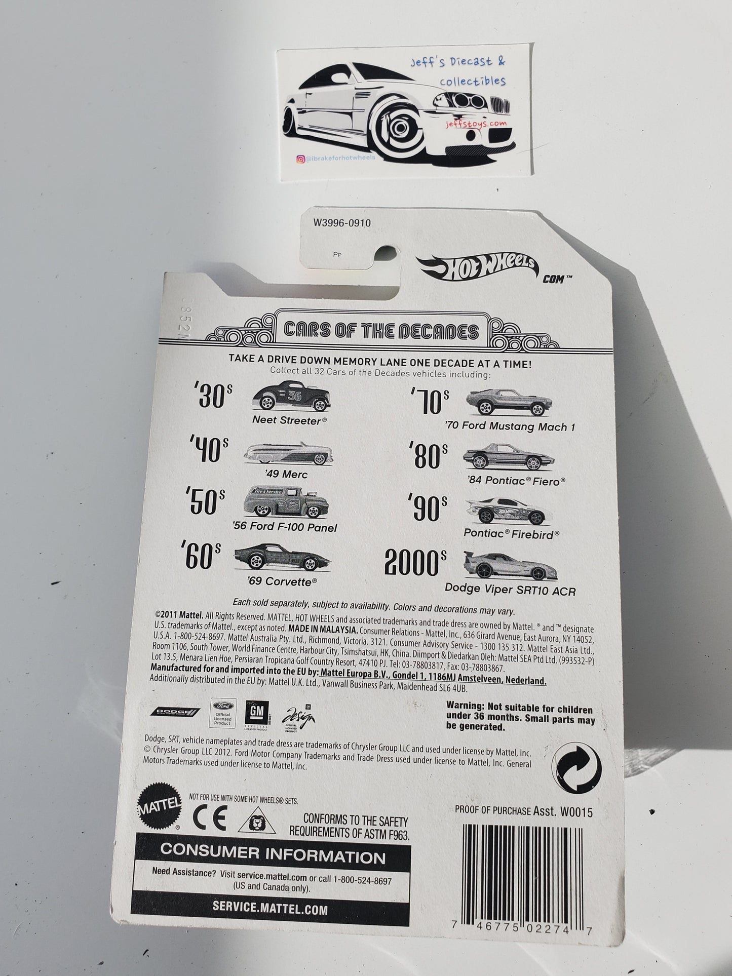2011 Hot Wheels '69 Corvette Cars of the Decades 60's