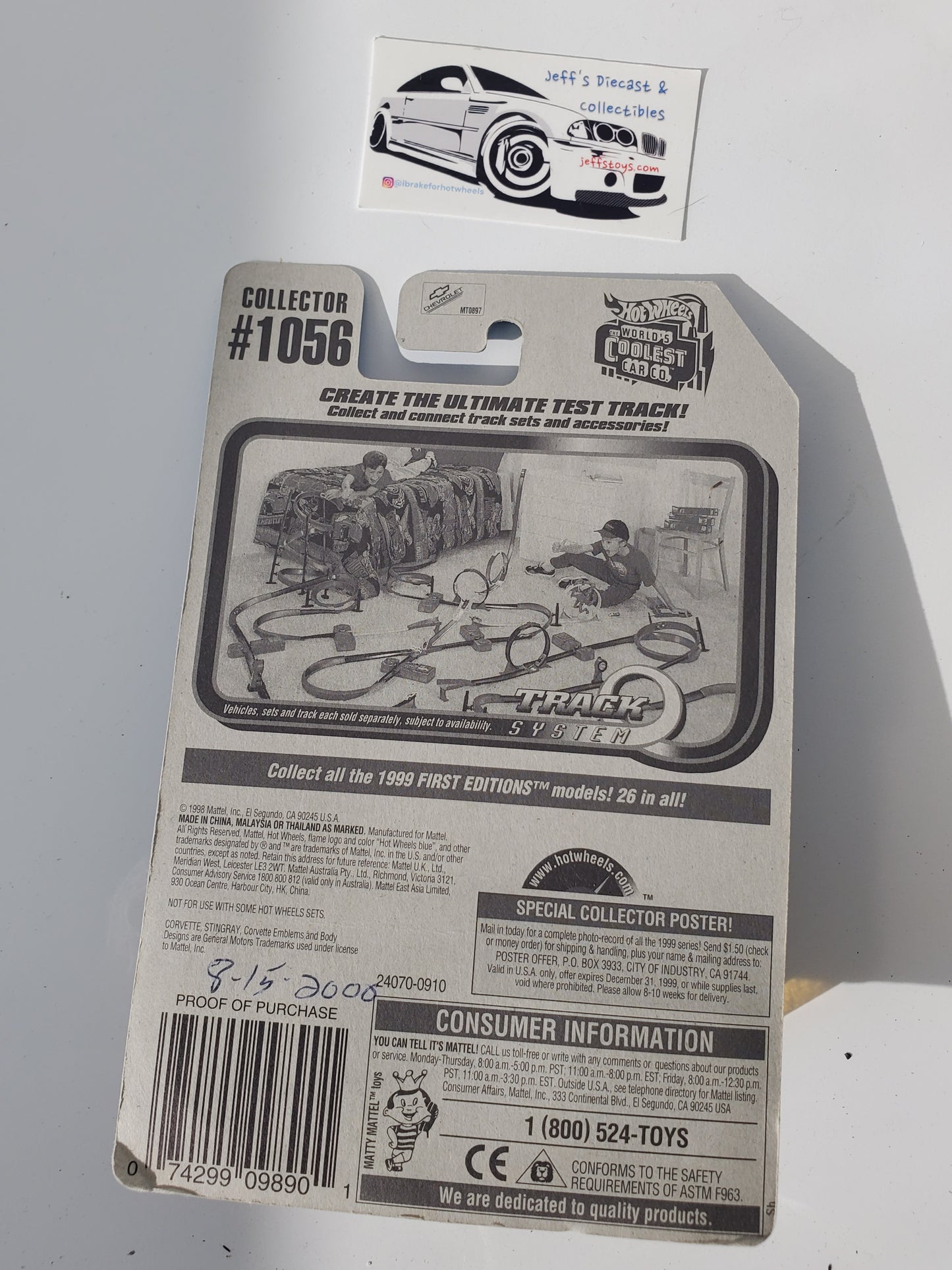 1999 Hot Wheels Corvette Stingray #1056 Yellowed Bubble