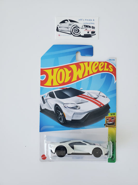 2023 Hot Wheels '17 Ford GT #240 International Card