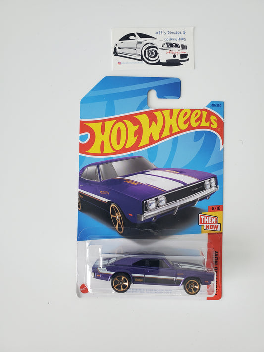2023 Hot Wheels '69 Dodge Charger 500 #240 International Card