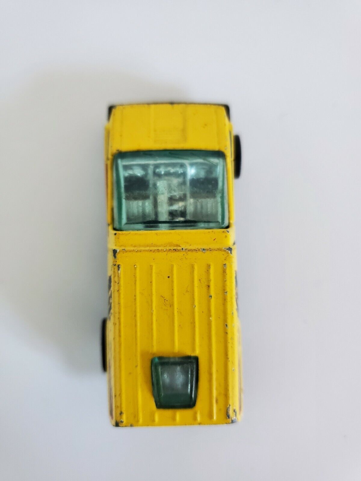 1978 Hot Wheels Inside Story Van Yellow - Hong Kong - B
