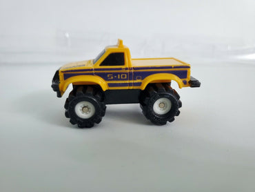 Schaper Stomper 4x4 Toy Truck Chevrolet S-10 Yellow made in Hong Kong
