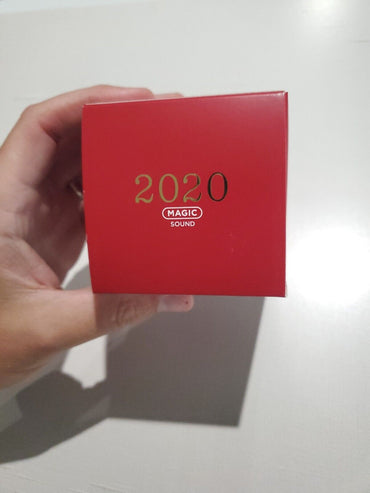 2020 Hallmark Keepsake Magic Sound Ornament Friends Central Perk Couch W/sound