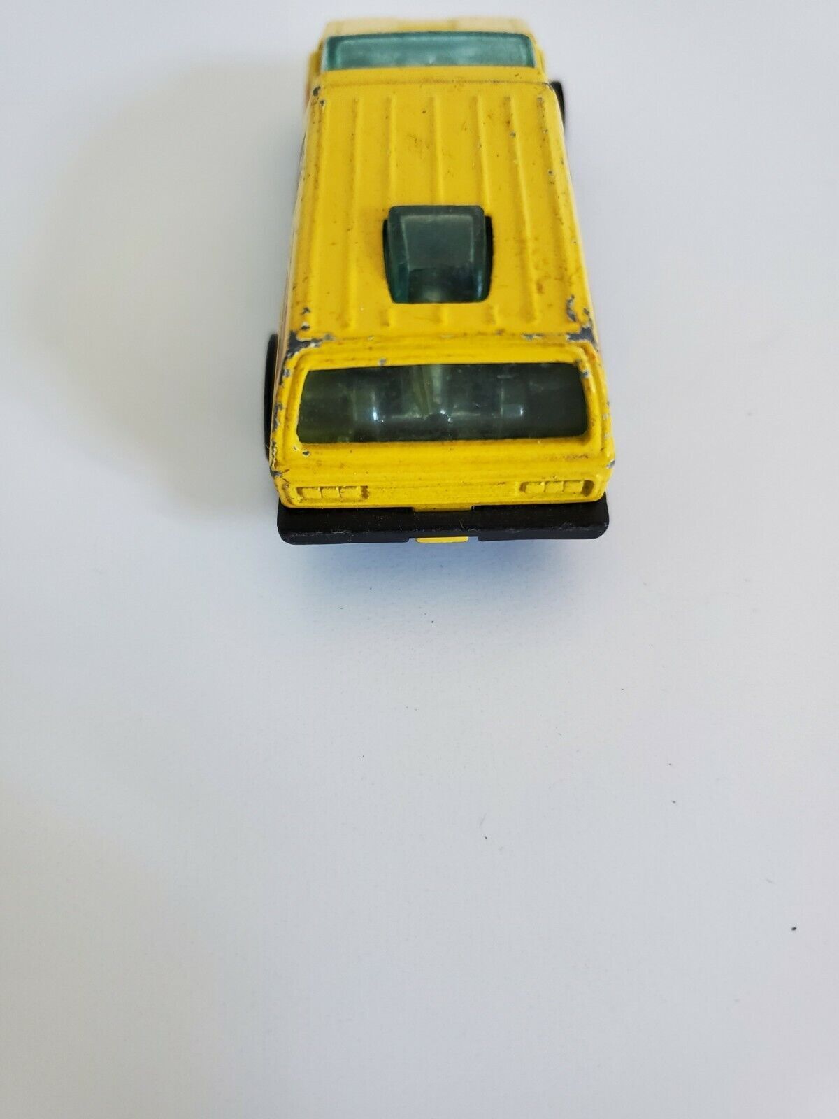1978 Hot Wheels Inside Story Van Yellow - Hong Kong - B