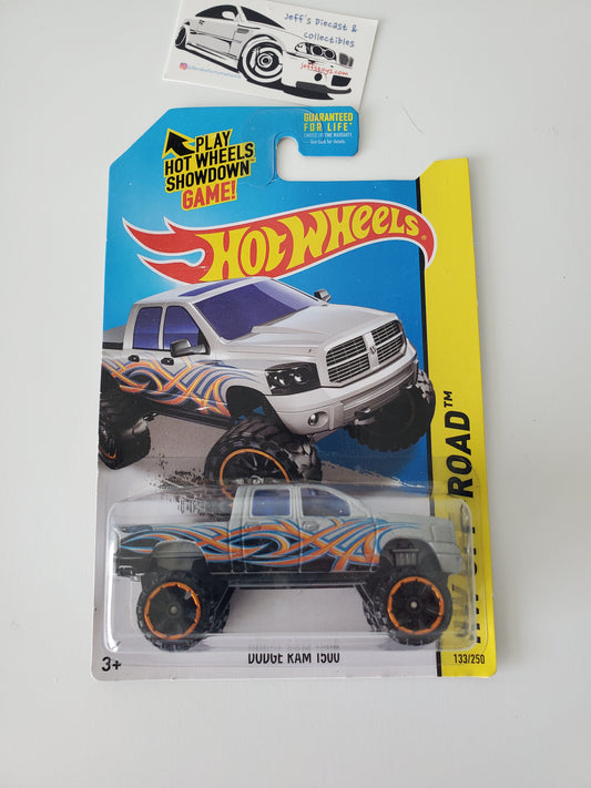 2014 Hot Wheels Dodge Ram 1500 #133 Silver