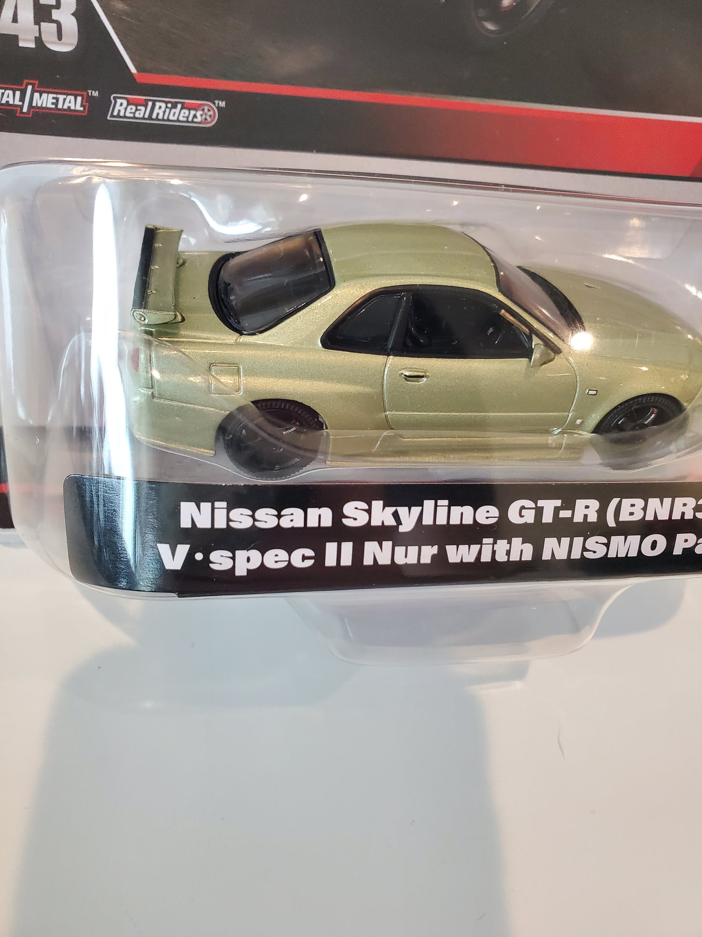 2024 Hot Wheels Premium 1:43 Nissan Skyline GT-R BNR34