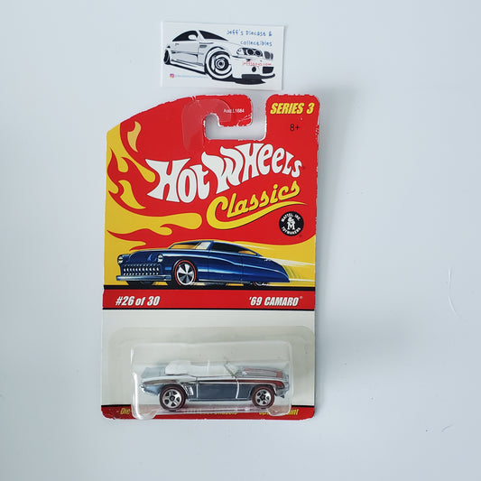 2006 Hot Wheels Classics Series 3 '69 Camaro Chrome **Damaged Card