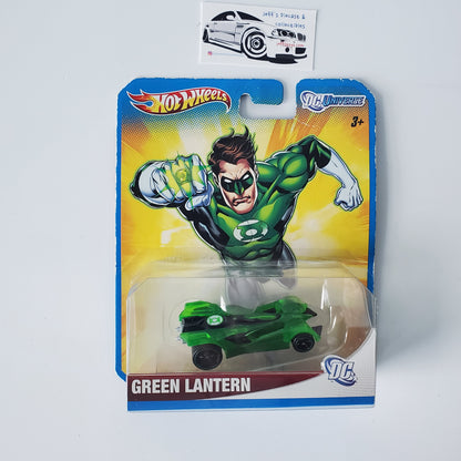 2011 Hot Wheels Character Cars Green Lantern **Bad Card