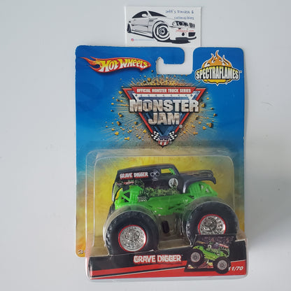 2007 Hot Wheels Grave Digger # 11 Monster Truck Monster Jam