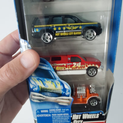 2007 Hot Wheels City 5 Pack Mayor Chevy Tahoe Dodge Ram