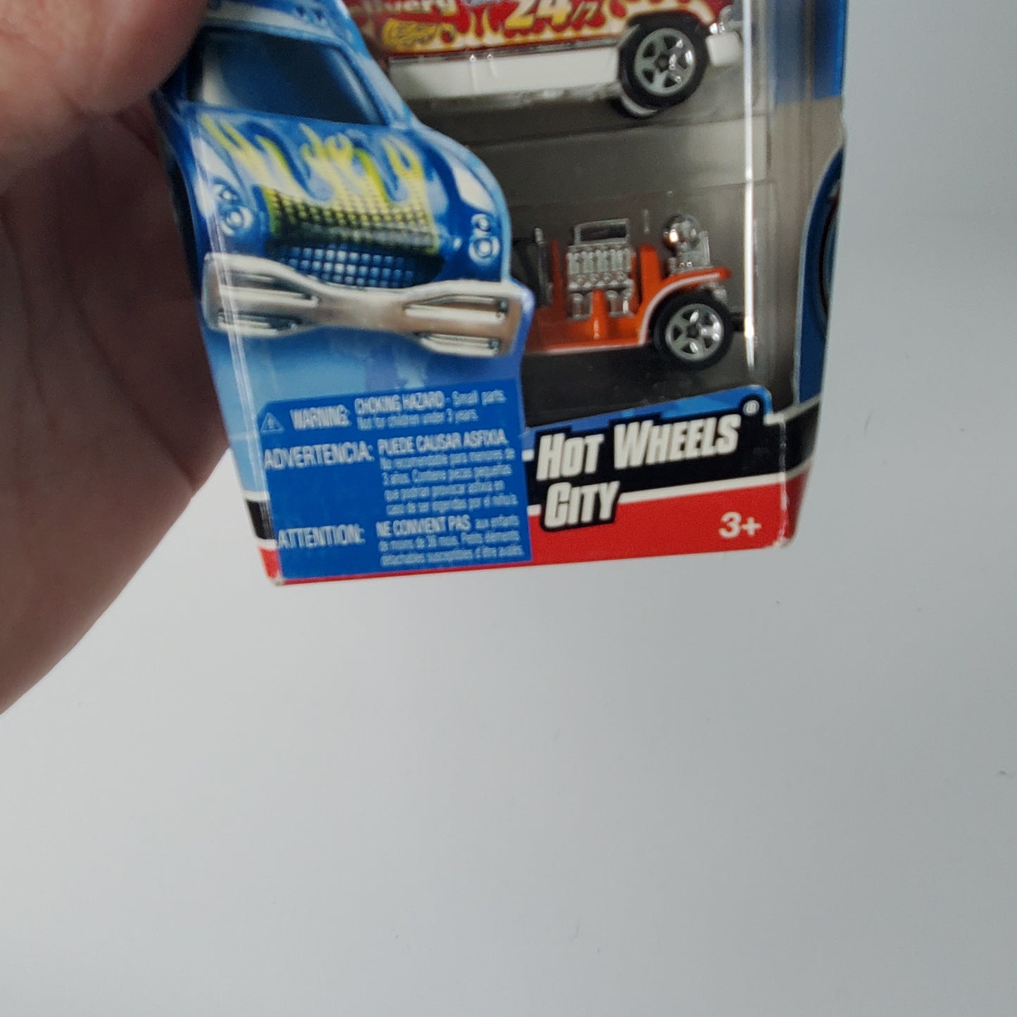 2007 Hot Wheels City 5 Pack Mayor Chevy Tahoe Dodge Ram