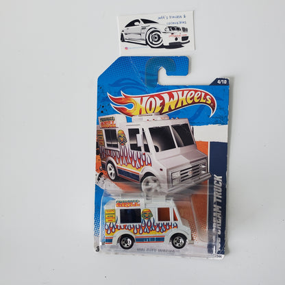 2011 Hot Wheels Ice Cream Truck #174 Friburger's Grill - Bad Card