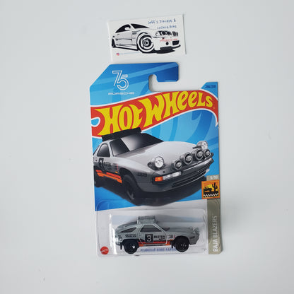 2023 Hot Wheels Porsche 928S Safari #208