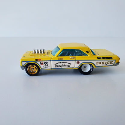 Hot Wheels '65 Dodge Coronet Yellow Premium Real Riders