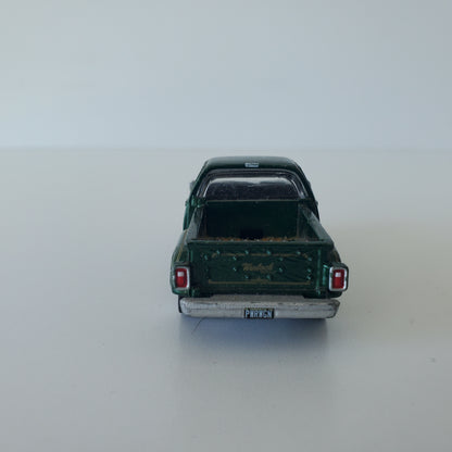 2016 Johnny Lightning 1978 Dodge Warlock Green