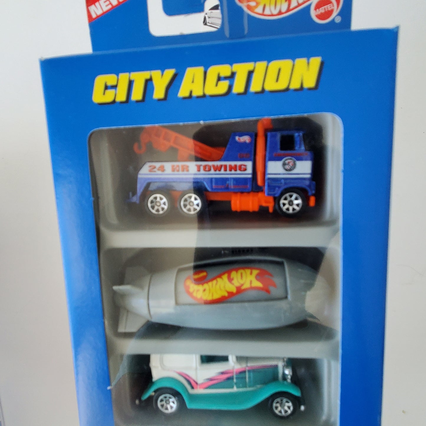 1996 Hot Wheels City Action 5 Pack Blimp Good Humor Tow Truck