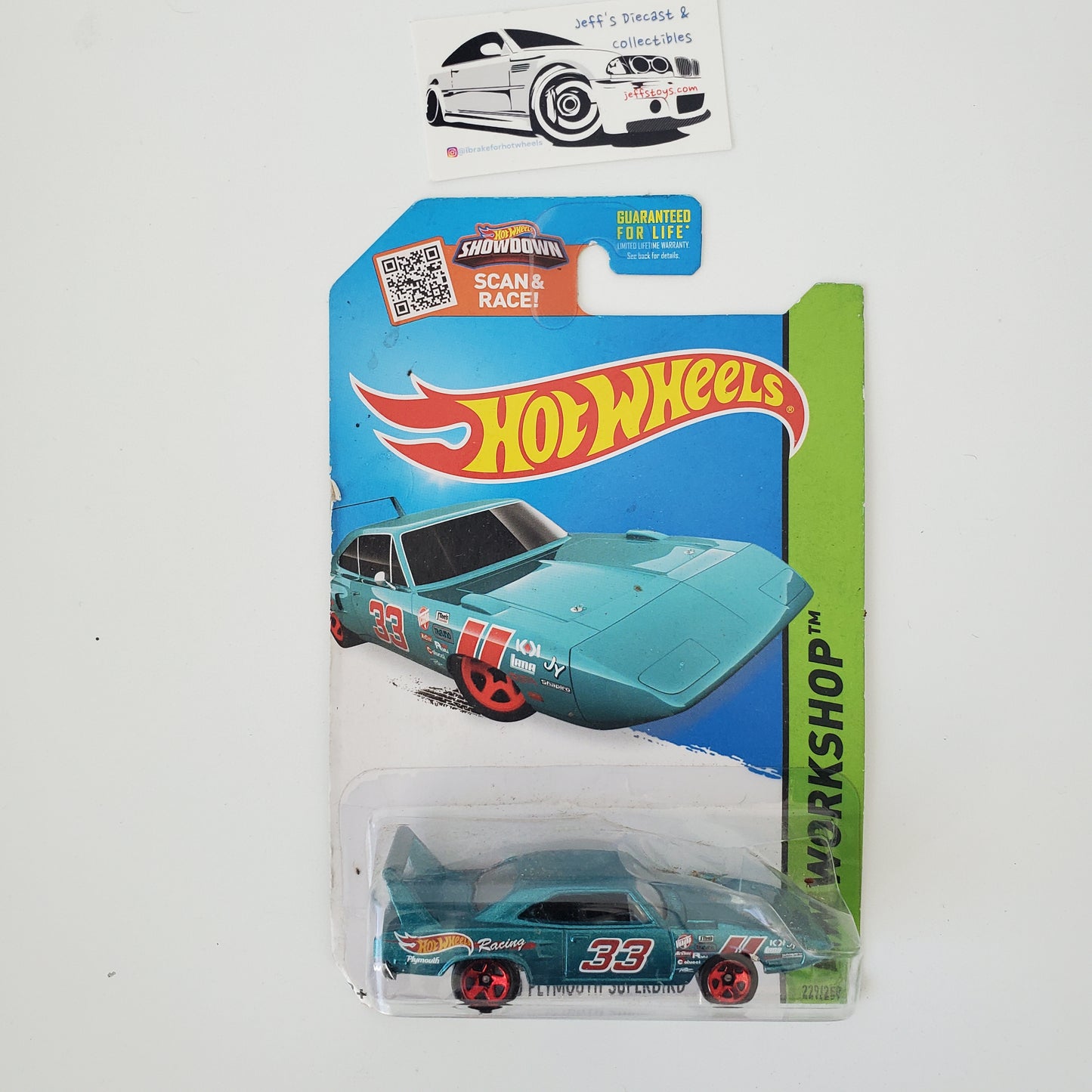 2015 Hot Wheels '70 Plymouth Superbird #229 **Bad Card