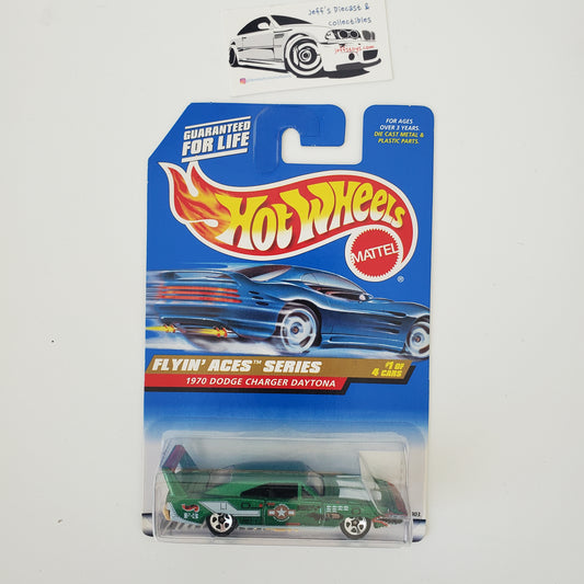 1998 Hot Wheels '70 Dodge Charger Daytona #737