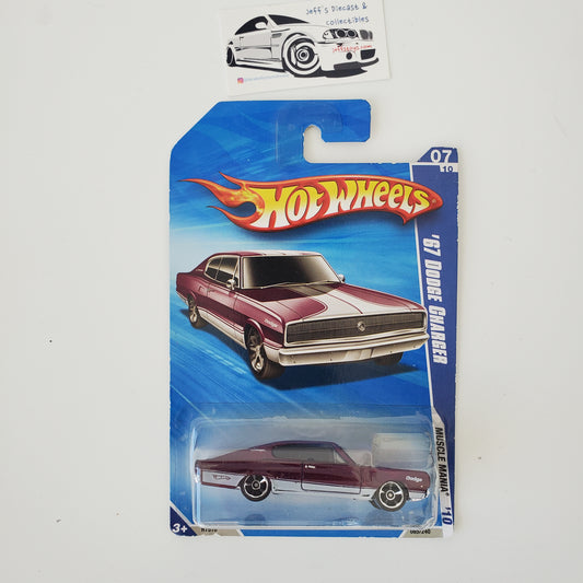 2010 Hot Wheels '67 Dodge Charger #85 Purple