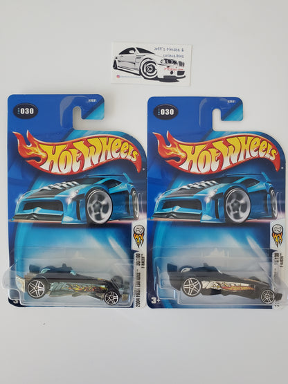 2004 Hot Wheels F-Racer #30 - 2 Variations - Lot of 2