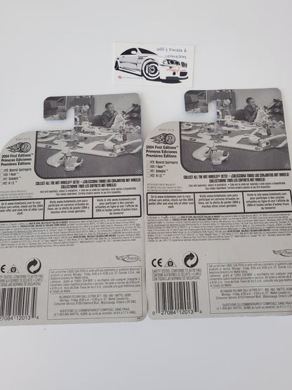 2004 Hot Wheels F-Racer #30 - 2 Variations - Lot of 2