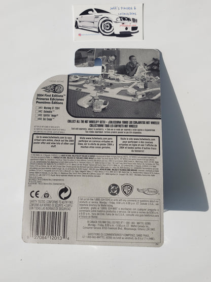 2004 Hot Wheels Hardnoze Batmobile #42