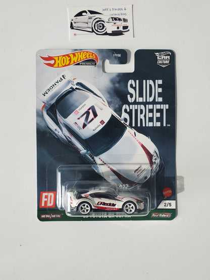 2021 Hot Wheels Premium Slide street '20 Toyota GR Supra
