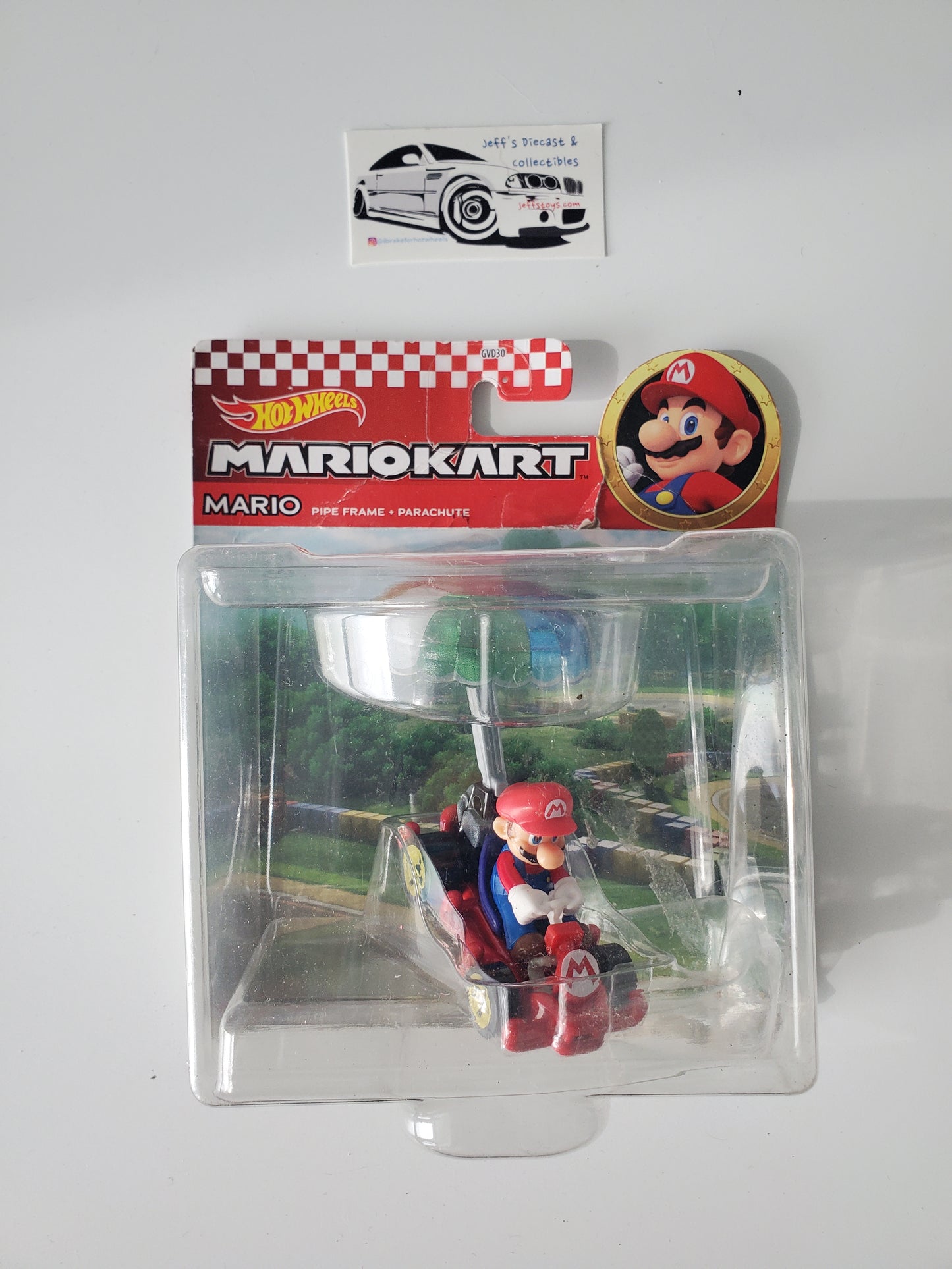 Hot Wheels Mario Kart Mario Pipe Frame Parachute - Bad Card