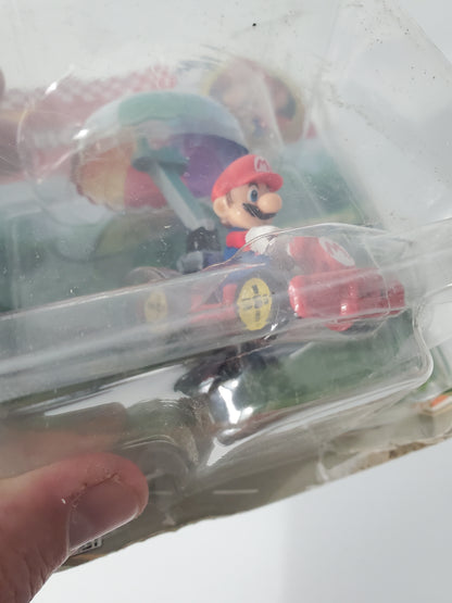 Hot Wheels Mario Kart Mario Pipe Frame Parachute - Bad Card