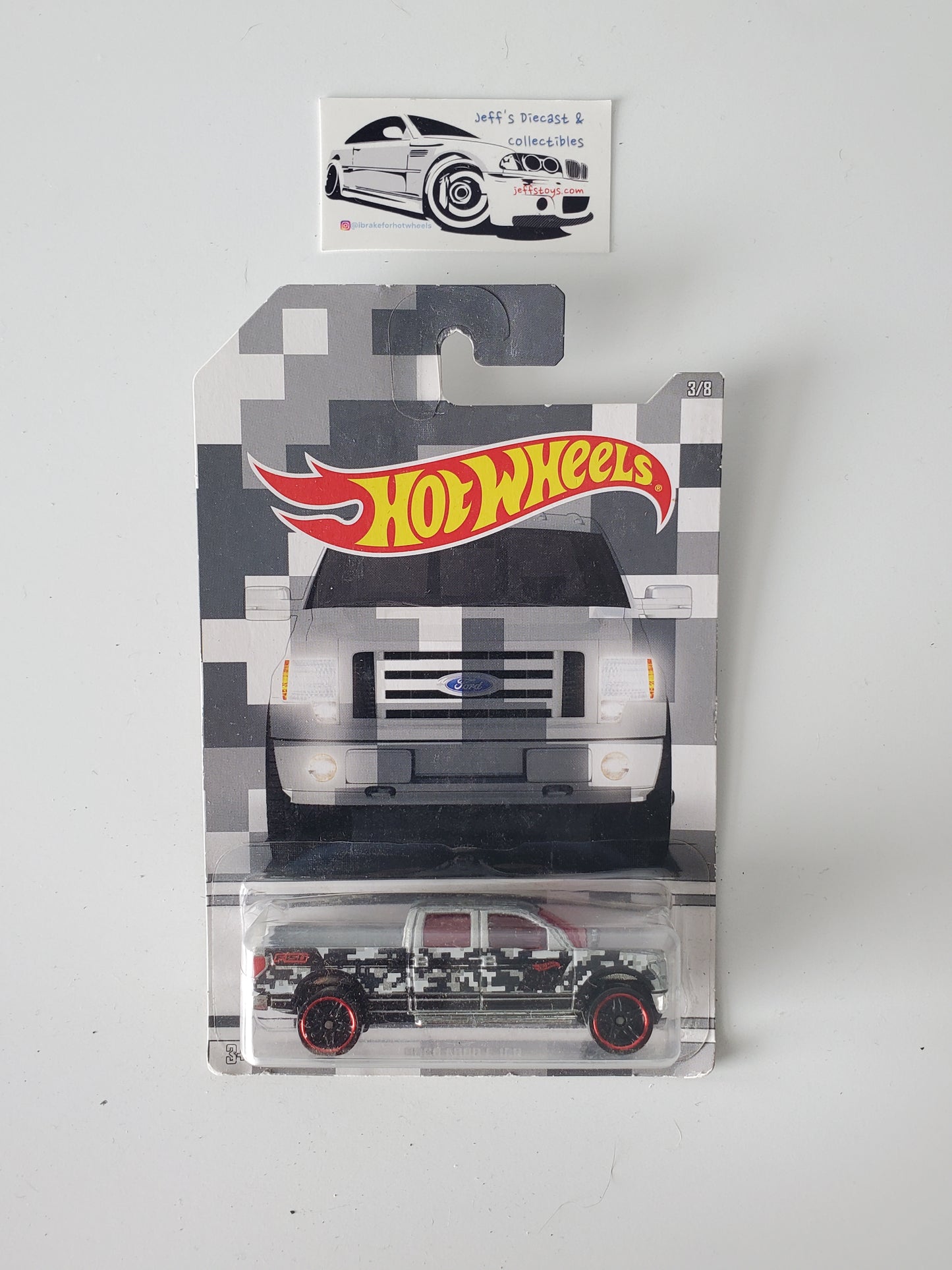 2017 Hot Wheels Camouflage Series 2009 Ford F-150