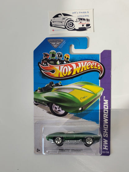 2013 Hot Wheels Corvette Stingray #203 Green
