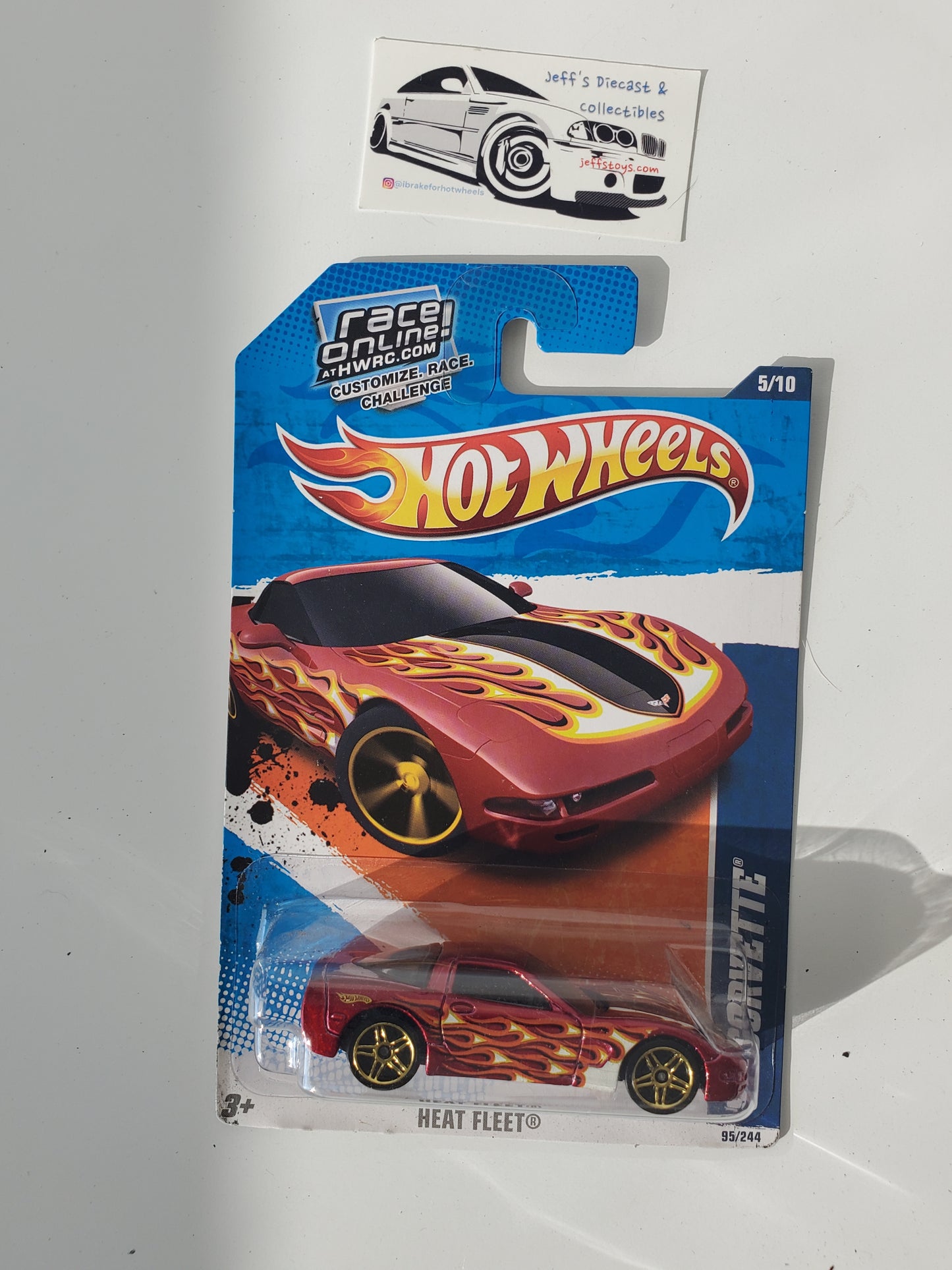 2011 Hot Wheels '97 Corvette #95 Red