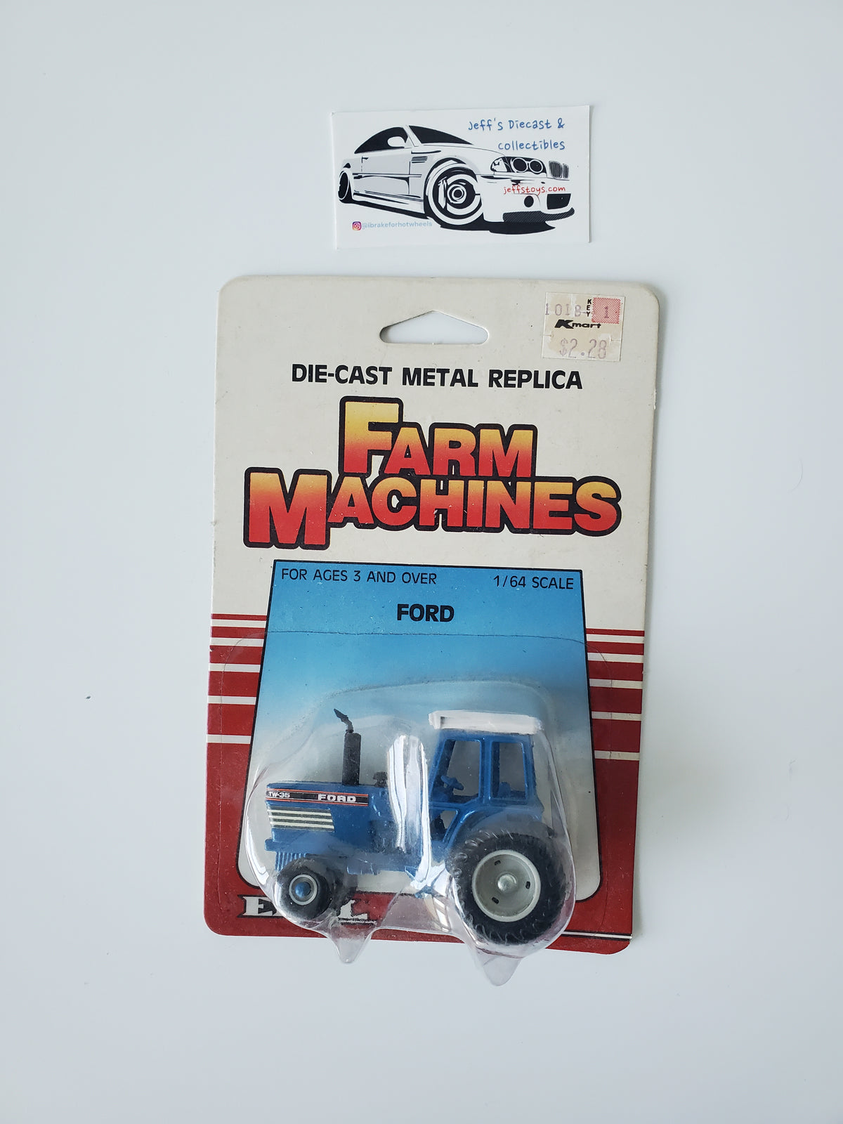 1986 ERTL Farm Machines Ford TW-35 Tractor- 1:64 Scale