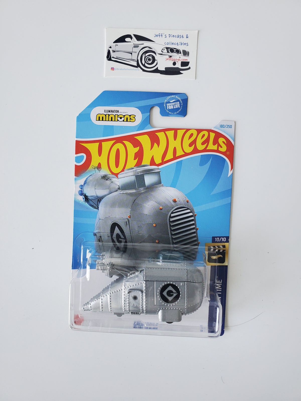 2024 Hot Wheels Grumobile #180 Minions