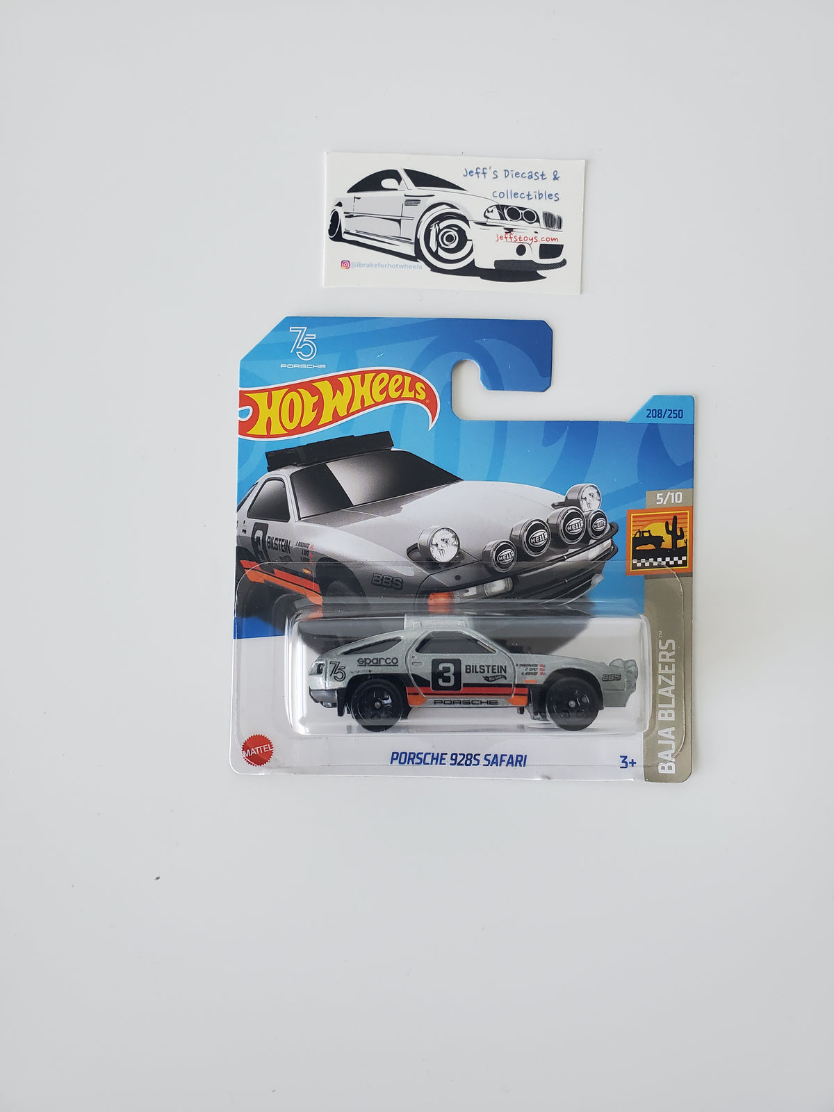 2023 Hot Wheels Porsche 928S Safari #208 Short Card
