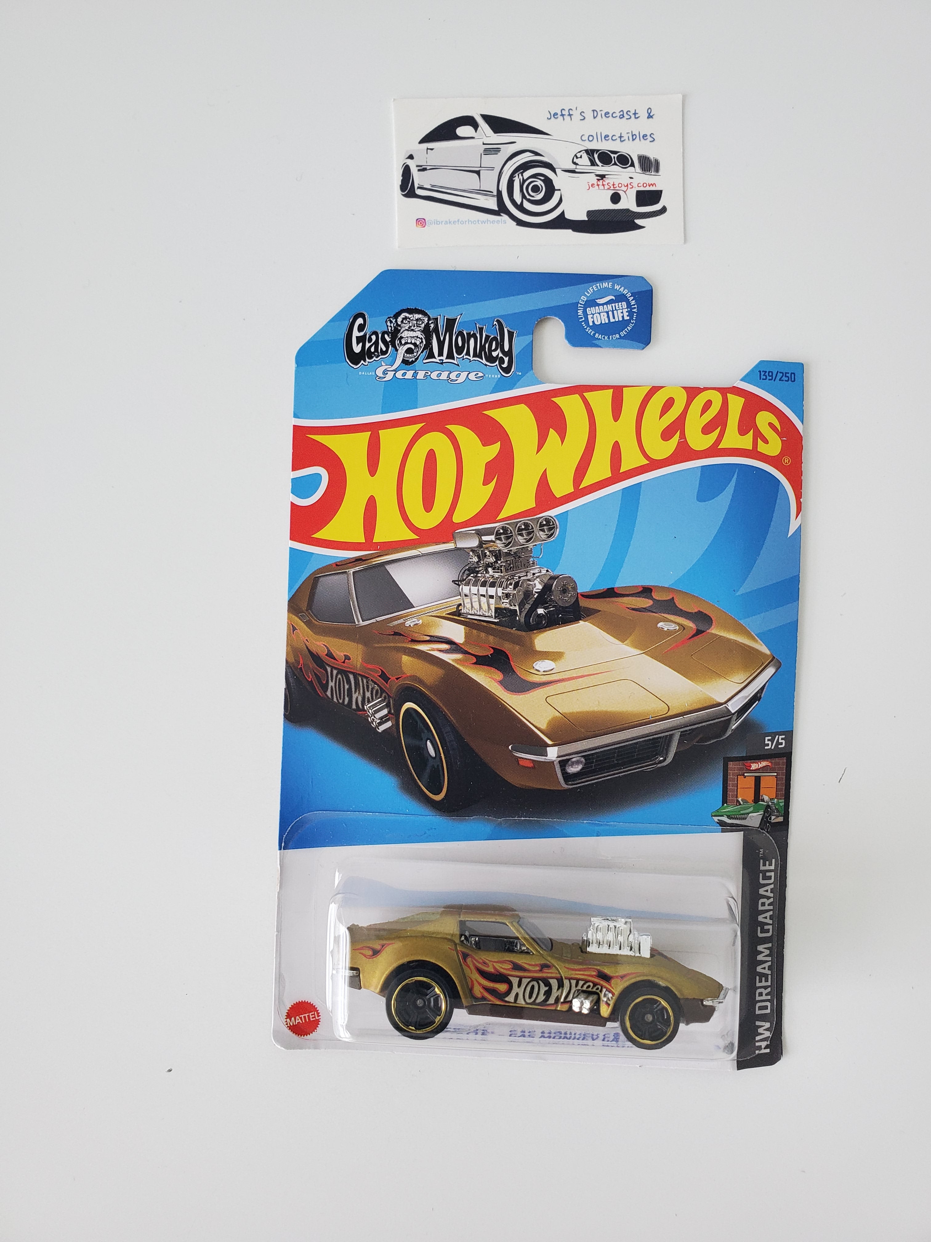 2023 Hot Wheels '68 Corvette Gas Monkey Garage #139 - Damaged Card