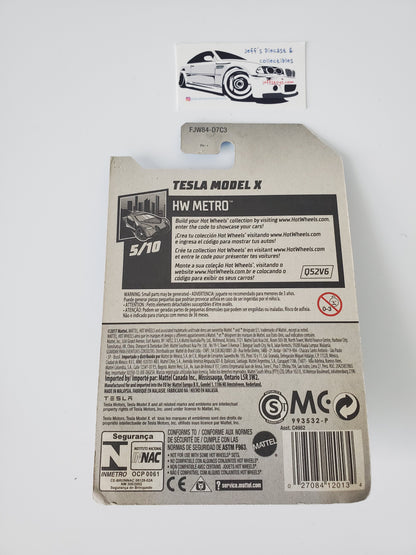 2018 Hot Wheels Tesla Model X #247 International Card