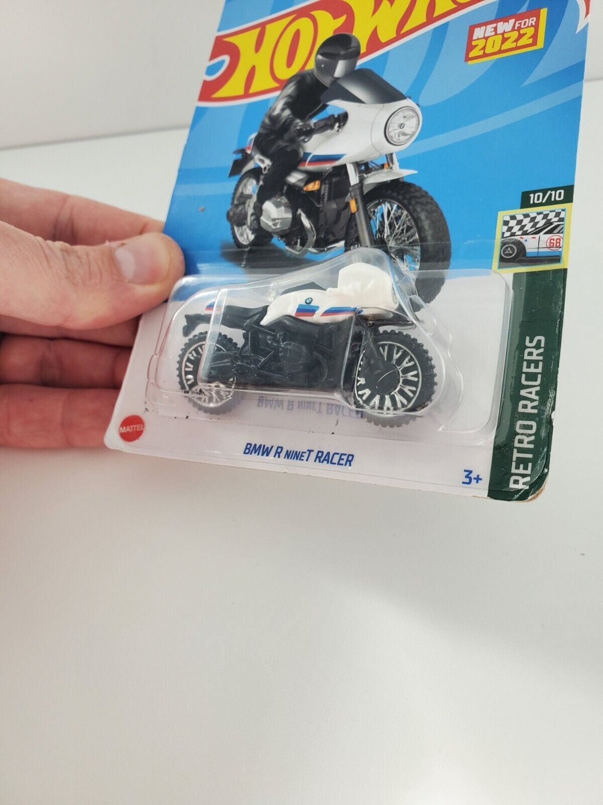 2022 Hot Wheels BMW R nineT RACER 153/250 White w/Chrome Wheel Variation