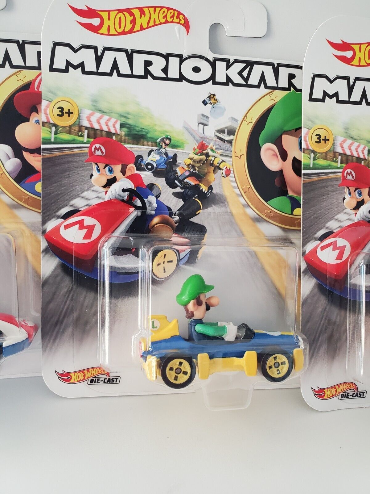 2018 Hot Wheels MarioKart - 5 Car Set - Mario, Luigi, Princess, Yoshi, Bowser