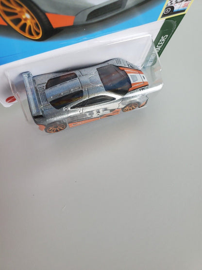 2022 Hot Wheels McLaren F1 GTR #57 Retro Racers