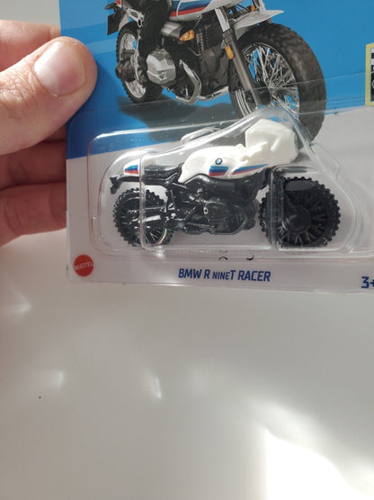 2022 Hot Wheels BMW R nineT RACER 153/250 White w/Black Wheel Variation