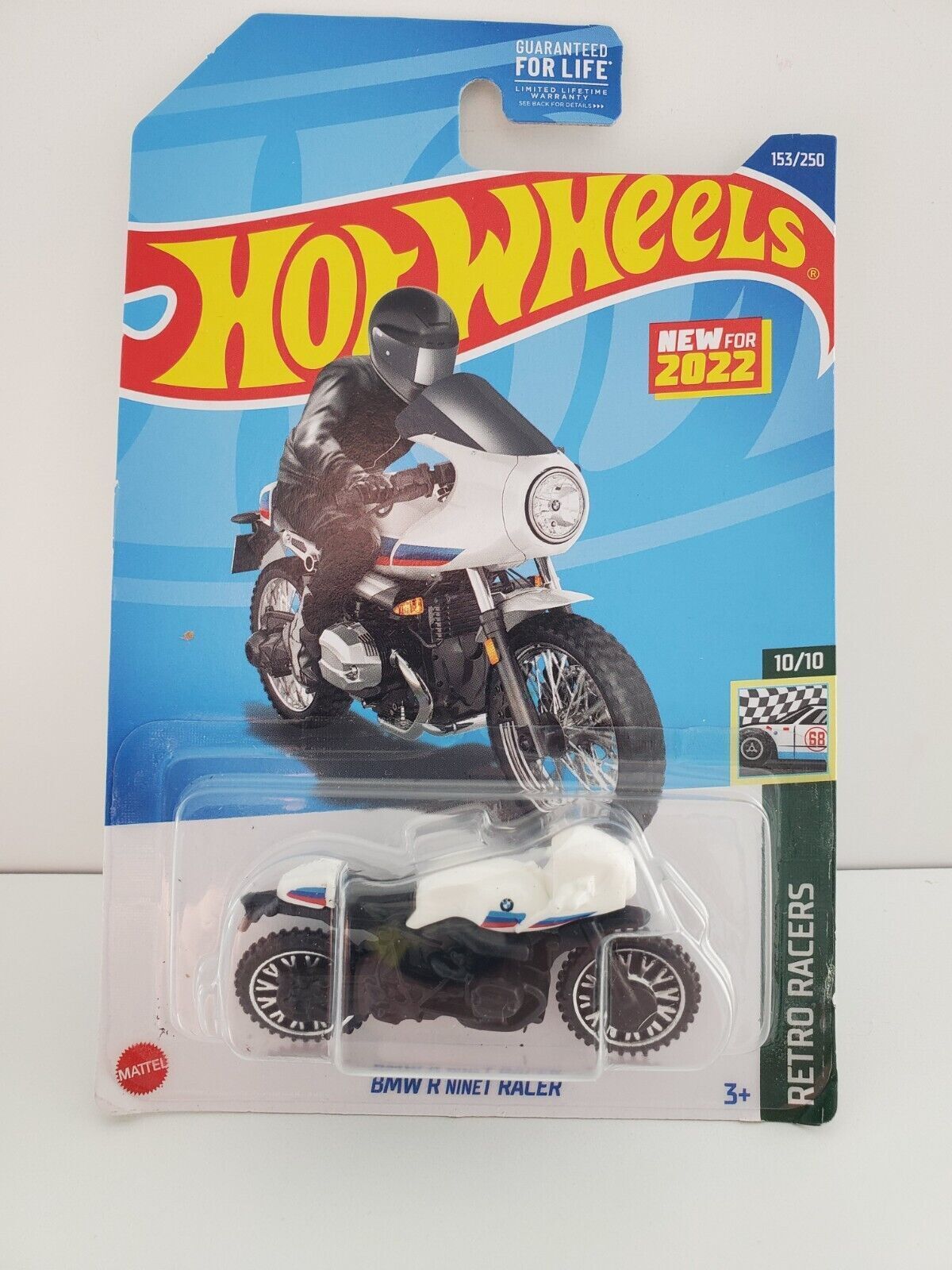 2022 Hot Wheels BMW R nineT RACER 153/250 White w/Chrome Wheel Variation