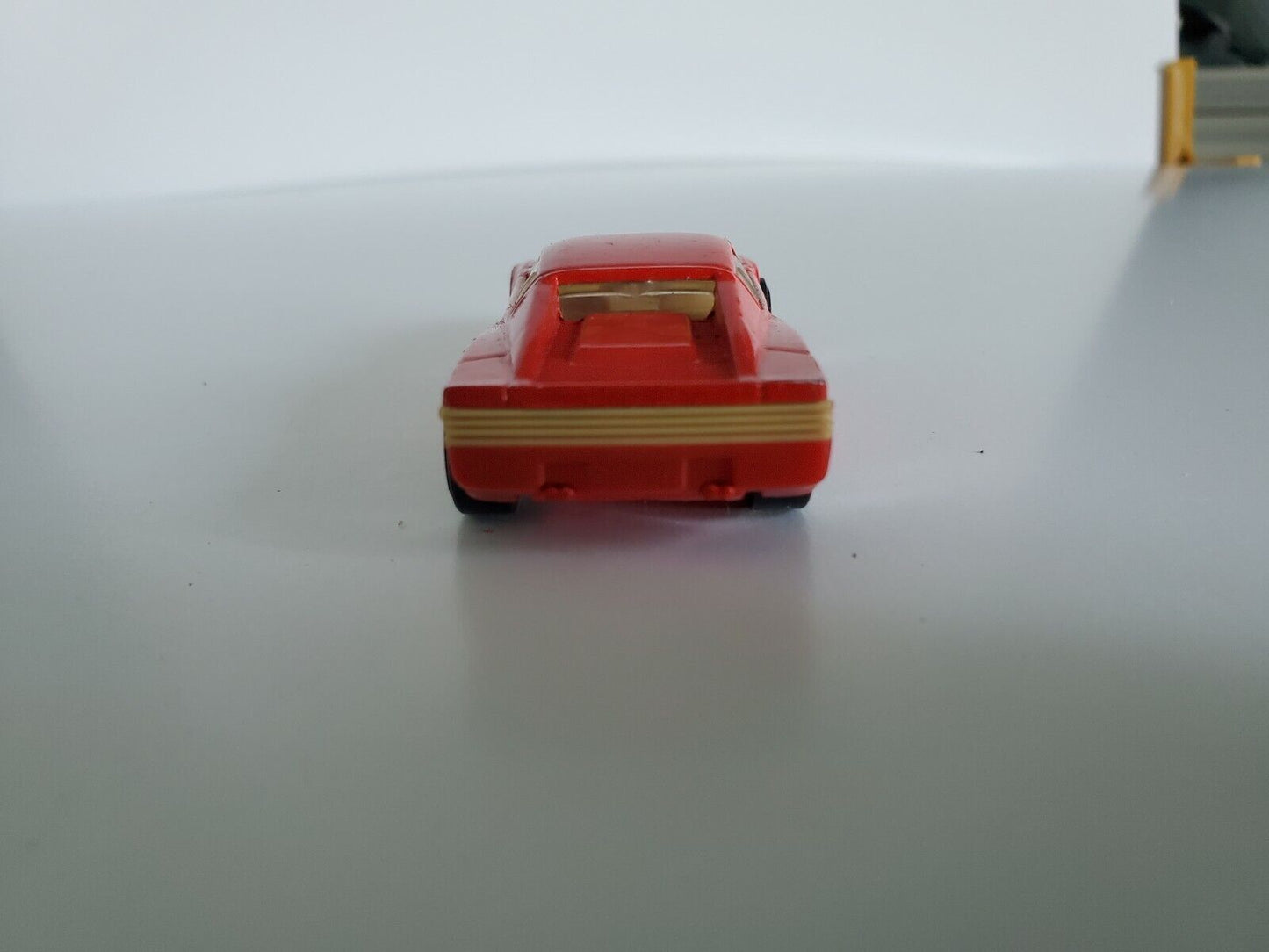 1986 Hot Wheels Ferrari Testarossa w/Tan & Red Interior - Cereal Promo Car