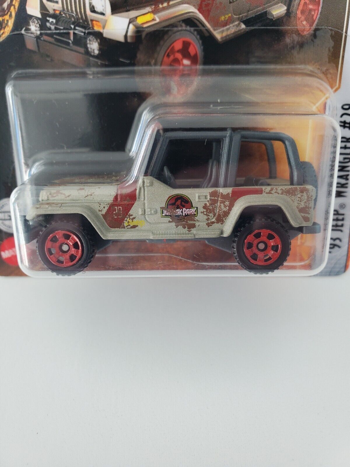 2022 Matchbox Jurassic World Dominion '93 Jeep Wrangler #29 Muddy Variation