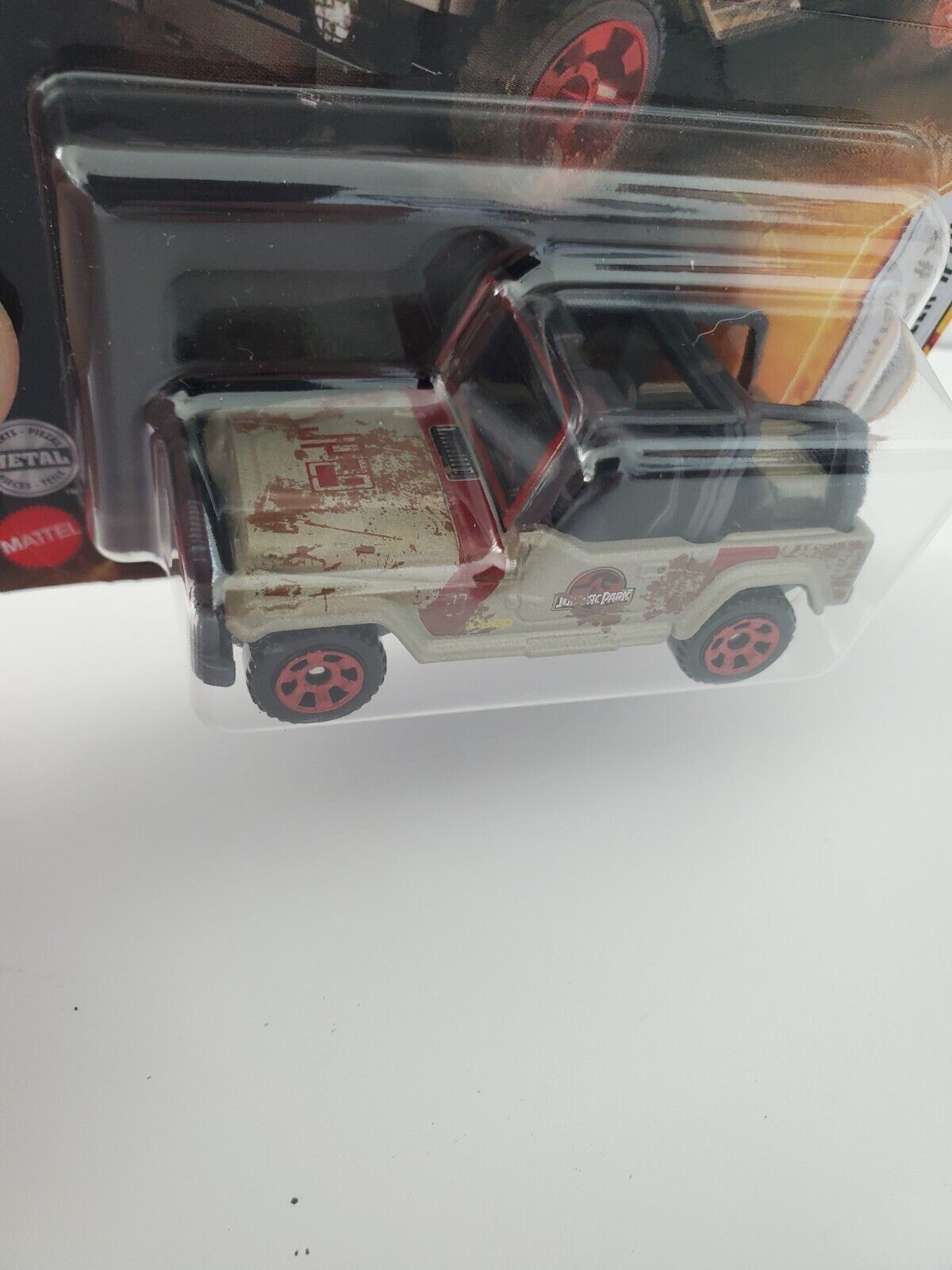 2022 Matchbox Jurassic World Dominion '93 Jeep Wrangler #29 Muddy Variation