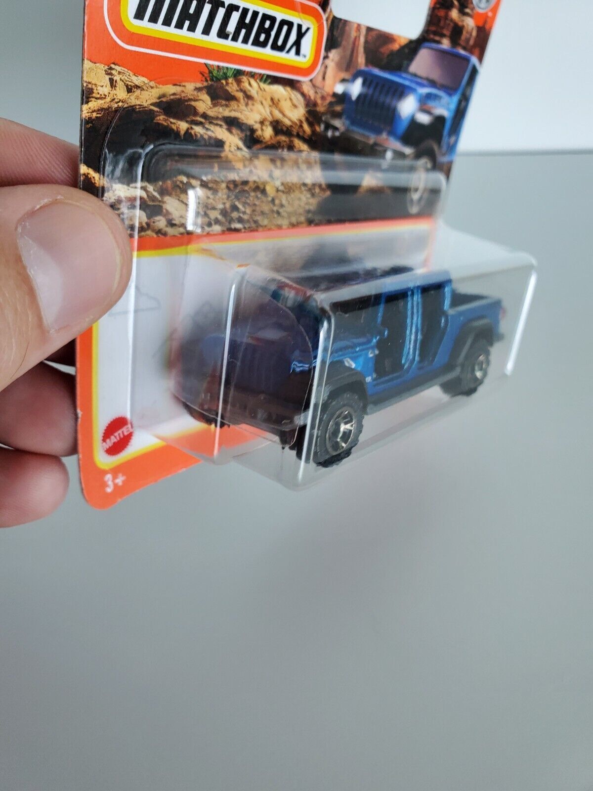 2020 Matchbox Jeep Gladiator - Blue - Short Card